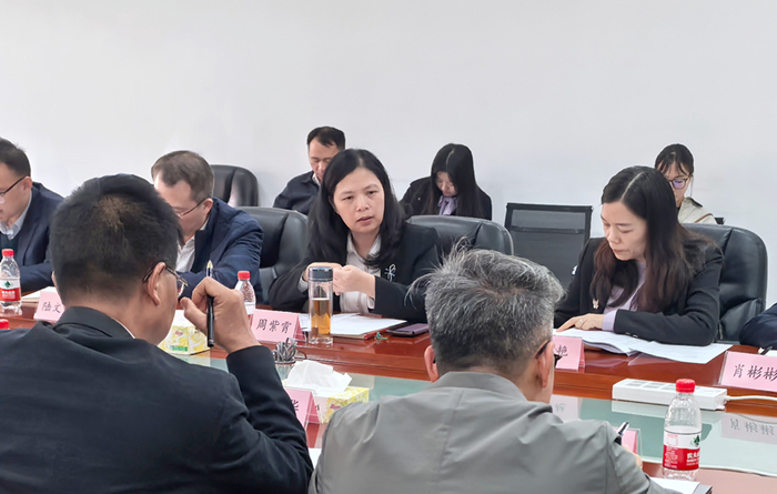 佛山市委讲话.jpg